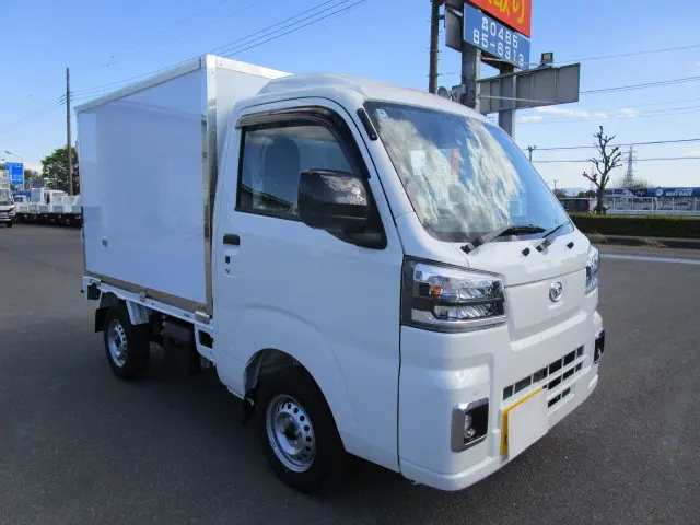 ダイハツ ハイゼットトラック 3BD-S500P(2WD)の写真3