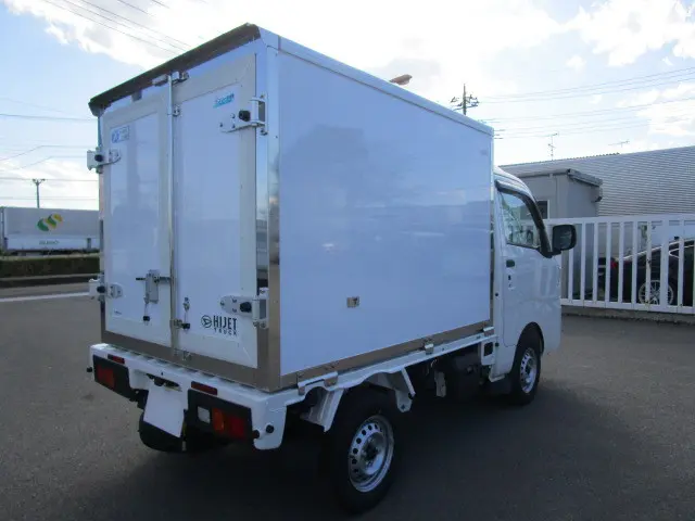 ダイハツ ハイゼットトラック 3BD-S500P(2WD)の写真5