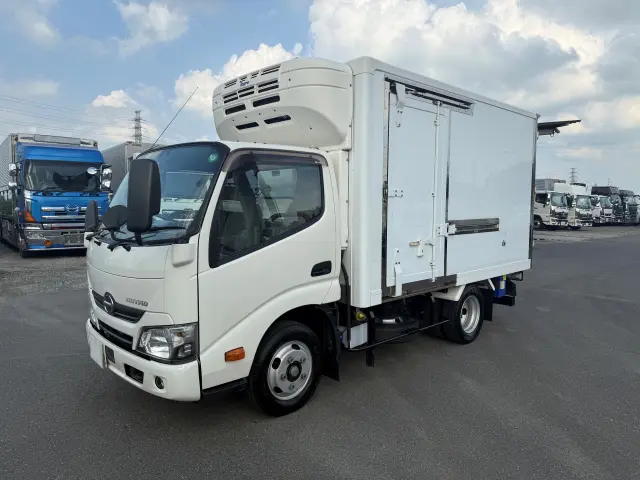 日野 デュトロ TKG-XZC605M(2WD)の写真1