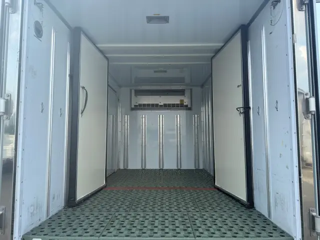 日野 デュトロ TKG-XZC605M(2WD)の写真10