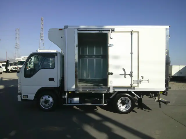 いすゞ エルフ TKG-NHS85AN(4WD)の写真9