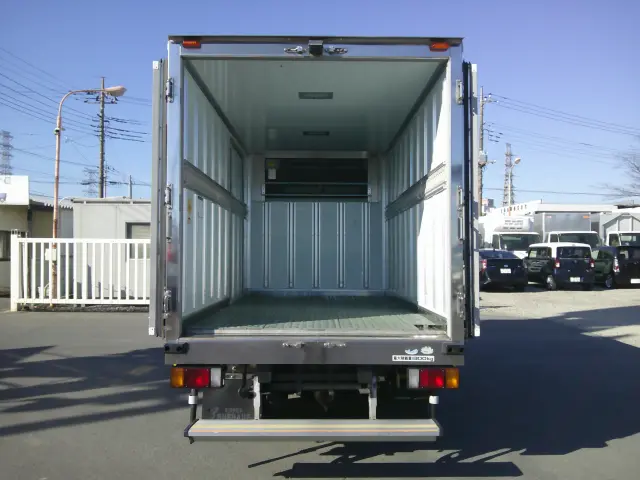 いすゞ エルフ TKG-NHS85AN(4WD)の写真10