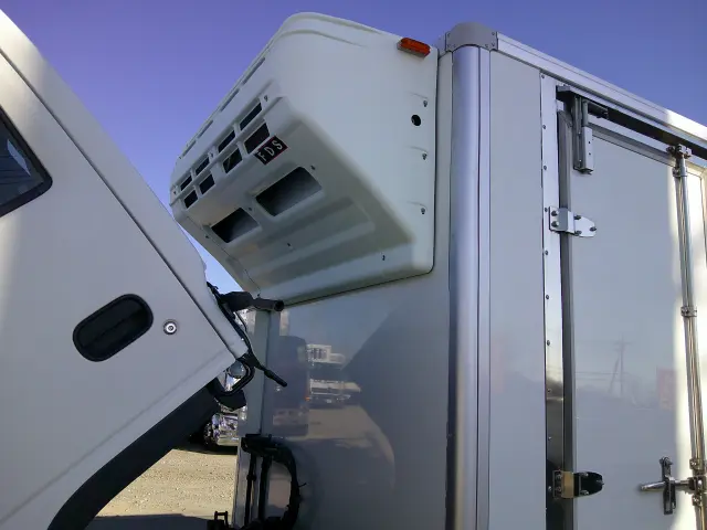 いすゞ エルフ TKG-NHS85AN(4WD)の写真11