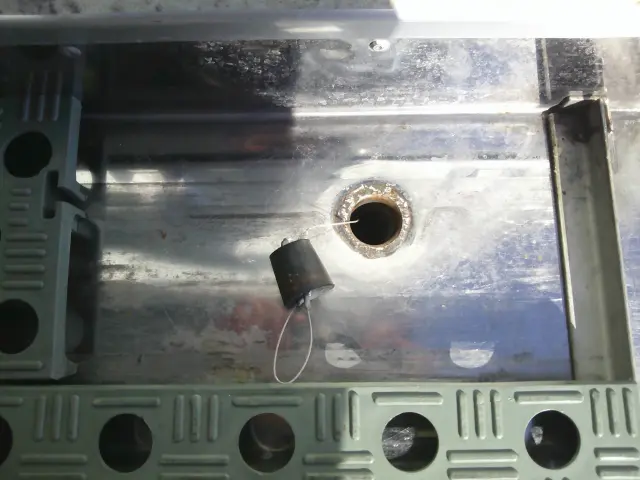 いすゞ エルフ TKG-NHS85AN(4WD)の写真15