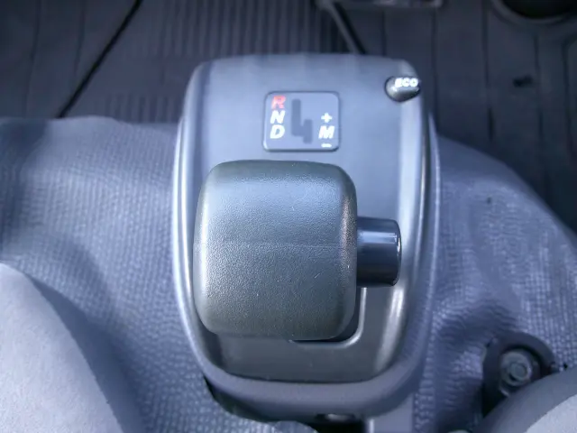 いすゞ エルフ TKG-NHS85AN(4WD)の写真18