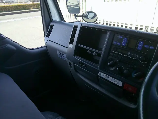 いすゞ エルフ TKG-NHS85AN(4WD)の写真20