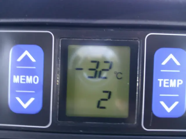 いすゞ エルフ TKG-NHS85AN(4WD)の写真21