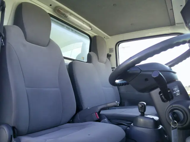 いすゞ エルフ TKG-NHS85AN(4WD)の写真24