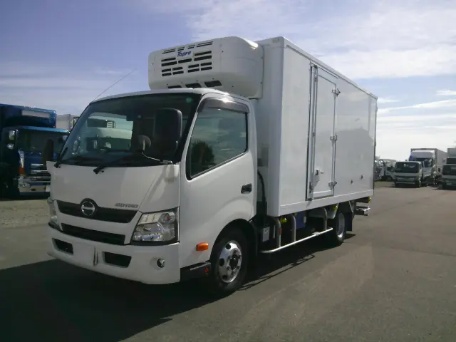 日野 デュトロ TKG-XZU712M(2WD)の写真1