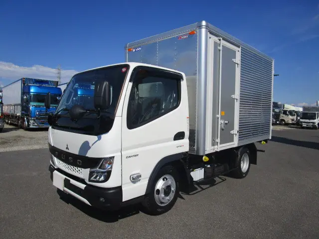三菱 キャンター 2RG-FBA20(2WD)の写真1