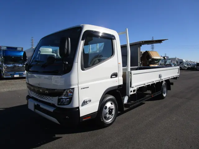三菱 キャンター 2RG-FEB50(2WD)の写真1