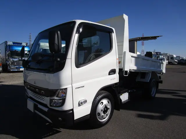 三菱 キャンター 2RG-FBA60(2WD)の写真1