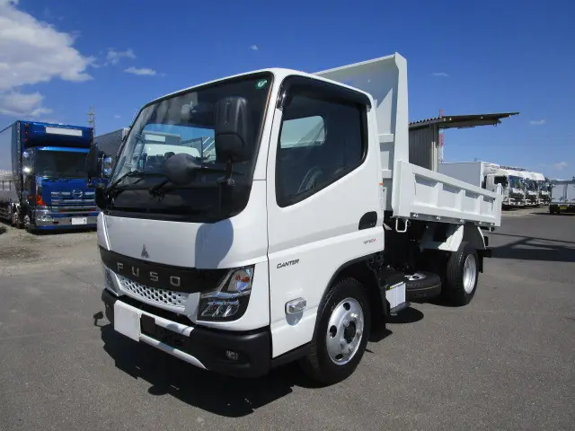 三菱 キャンター 2RG-FBA60(2WD)の写真1