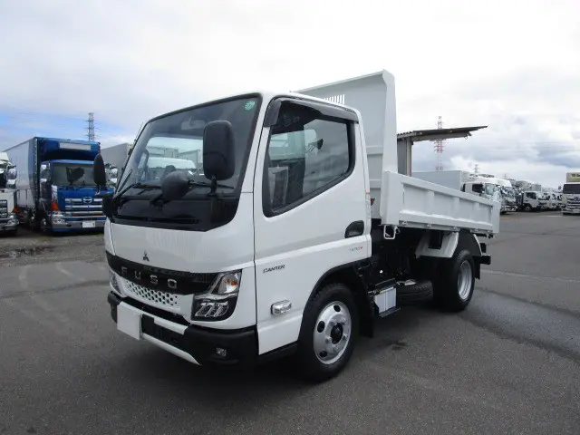 三菱 キャンター 2RG-FBA60(2WD)の写真1