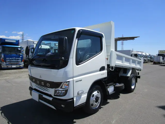 三菱 キャンター 2RG-FBA60(2WD)の写真1