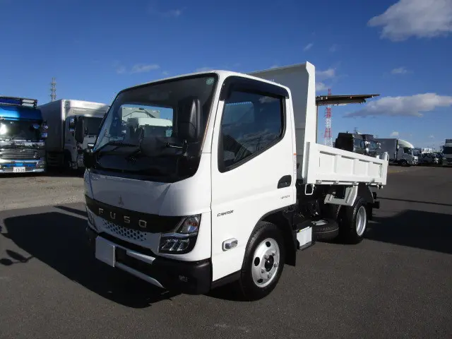 三菱 キャンター 2RG-FBA60(2WD)の写真1