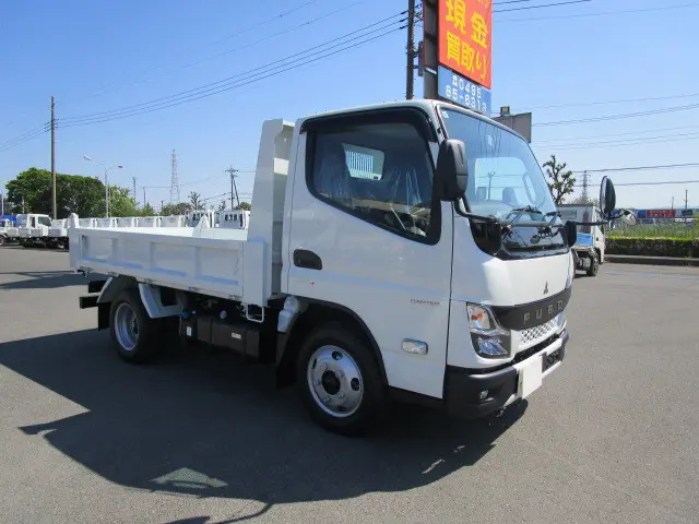 三菱 キャンター 2RG-FBA60(2WD)の写真4