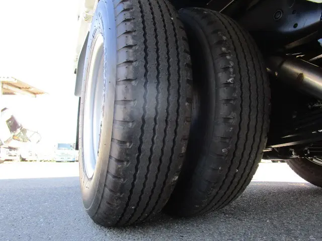 三菱 キャンター 2RG-FBA60(2WD)の写真26