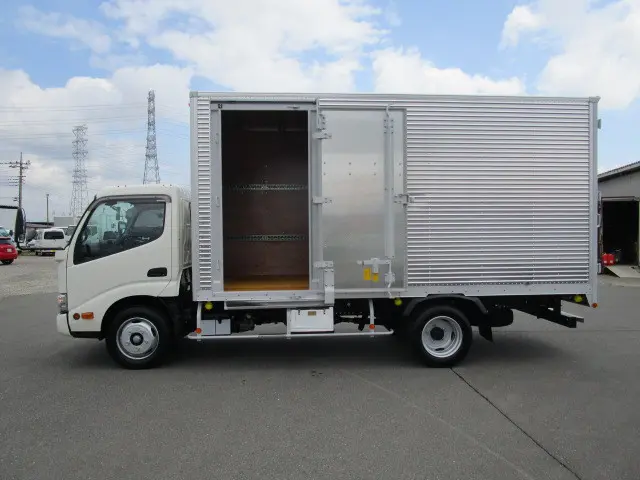 日野 デュトロ 2KG-XZU655M(2WD)の写真9