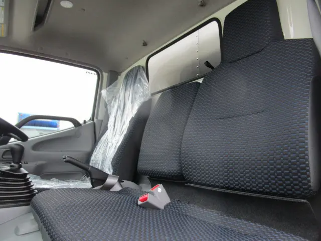 日野 デュトロ 2KG-XZU655M(2WD)の写真19