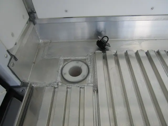 三菱 キャンター FEB50-603612(2WD)の写真12