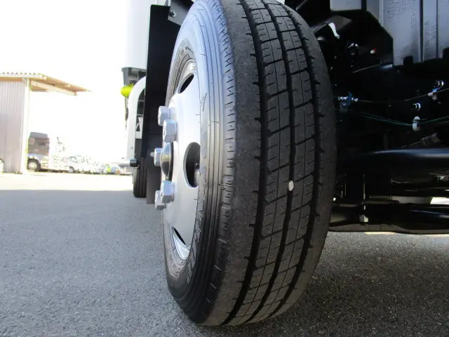 三菱 キャンター FEB50-603612(2WD)の写真25