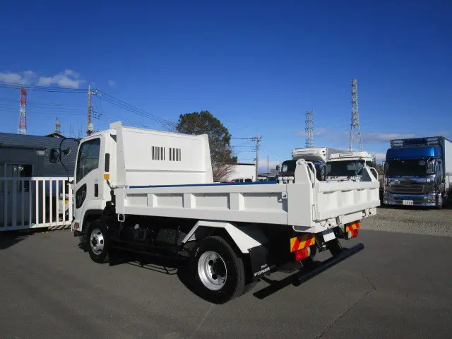 いすゞ フォワード TKG-FRR90S1(2WD)の写真8