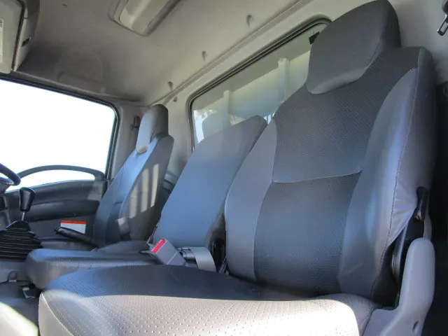 いすゞ フォワード TKG-FRR90S1(2WD)の写真23