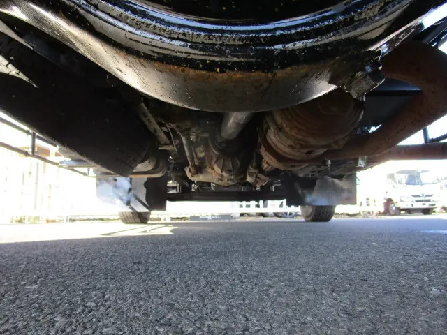 いすゞ フォワード TKG-FRR90S1(2WD)の写真32