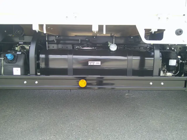 三菱 キャンター 2RG-FEB80(2WD)の写真32