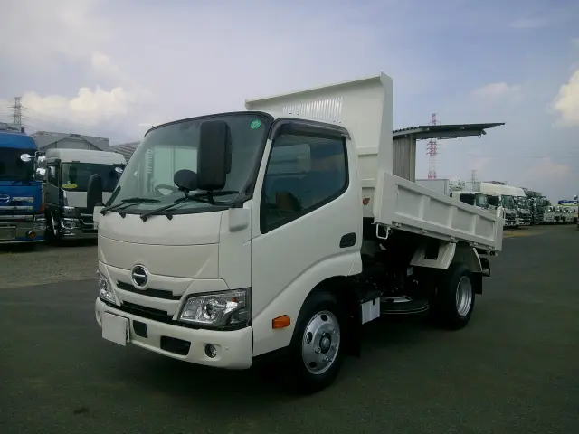 日野 デュトロ 2KG-XZU600T(2WD)の写真1