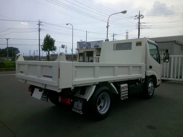 日野 デュトロ 2KG-XZU600T(2WD)の写真6