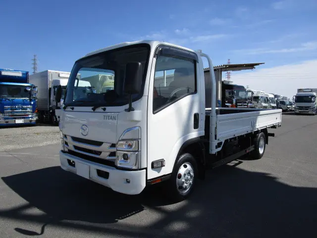 マツダ タイタン LPS88(4WD)の写真1