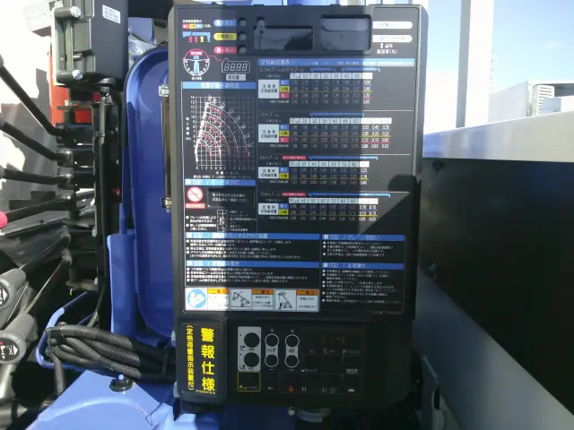 日産 ニッサン 2KG-XZU720(2WD)の写真14