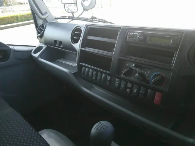 日産 ニッサン 2KG-XZU720(2WD)の写真19