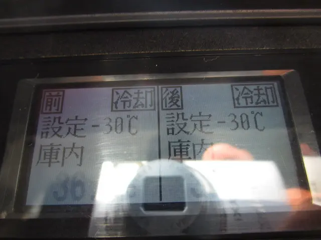 いすゞ エルフ 2RG-NLR88AN(2WD)の写真19