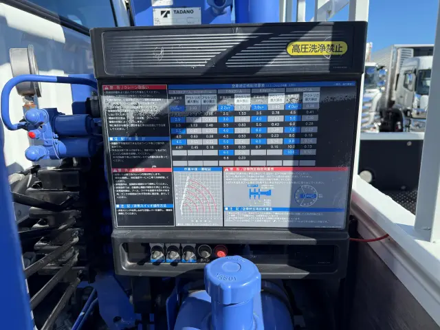 三菱 キャンター TKG-FEB90(2WD)の写真18