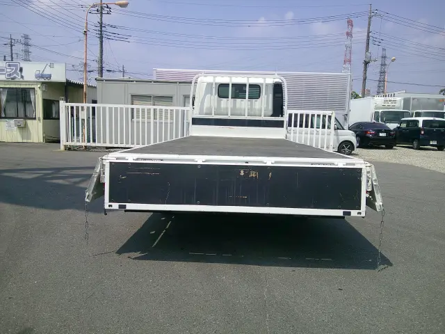 トヨタ ダイナ 2RG-XZU722(2WD)の写真11