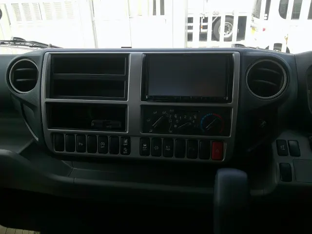 トヨタ ダイナ 2RG-XZU722(2WD)の写真15