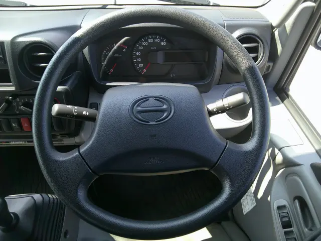 日野 デュトロ TKG-XZU605M(2WD)の写真13