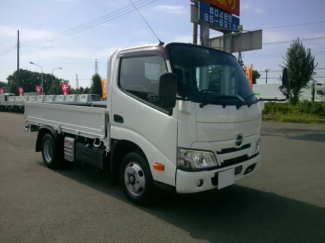 日野 デュトロ 2RG-XZC605M(2WD)の写真3