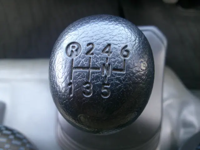 日野 デュトロ 2RG-XZC605M(2WD)の写真14