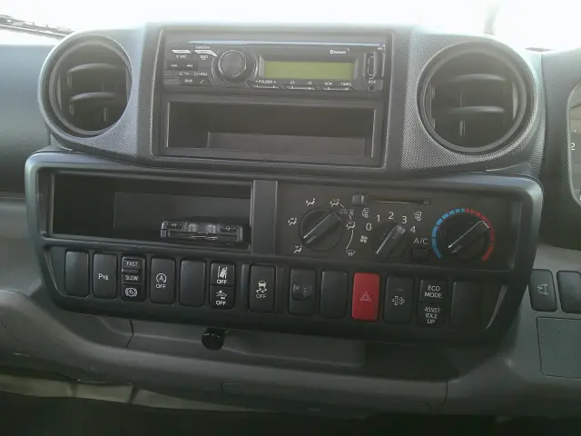 日野 デュトロ 2RG-XZC605M(2WD)の写真15