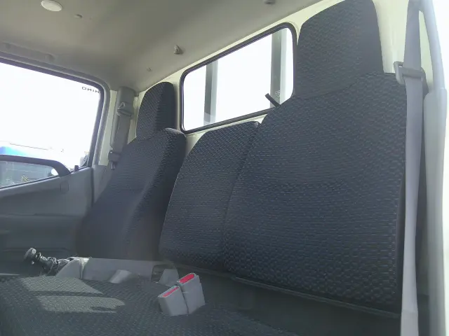 日野 デュトロ 2RG-XZC605M(2WD)の写真22