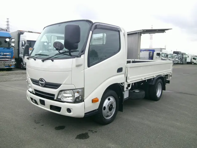 日野 デュトロ TKG-XZU605M(2WD)の写真1