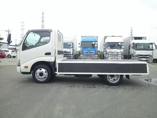 日野 デュトロ TKG-XZU605M(2WD)の写真10