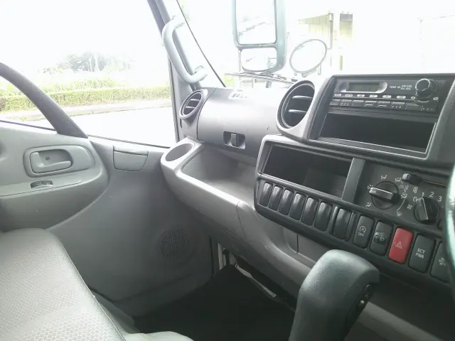 日野 デュトロ TKG-XZU605M(2WD)の写真16