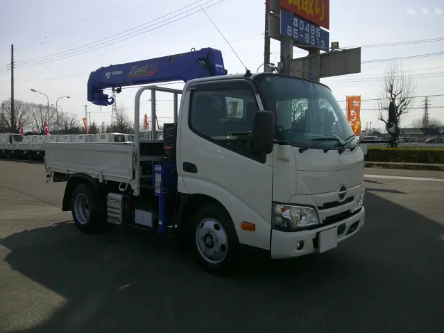 日野 デュトロ 2KG-XZU605M(2WD)の写真3