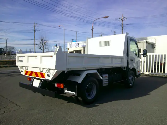 日野 デュトロ 2KG-XZU700(2WD)の写真6