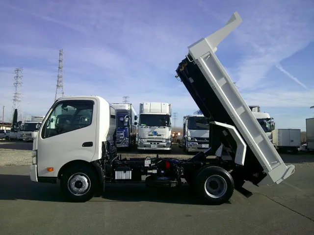 日野 デュトロ 2KG-XZU700(2WD)の写真11